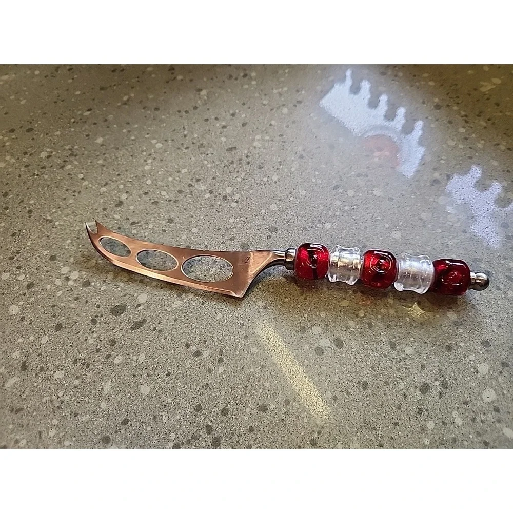 Pampered Chef CHEESE KNIFE Cranberry Glass Beaded Stainless Steel, Discontinued